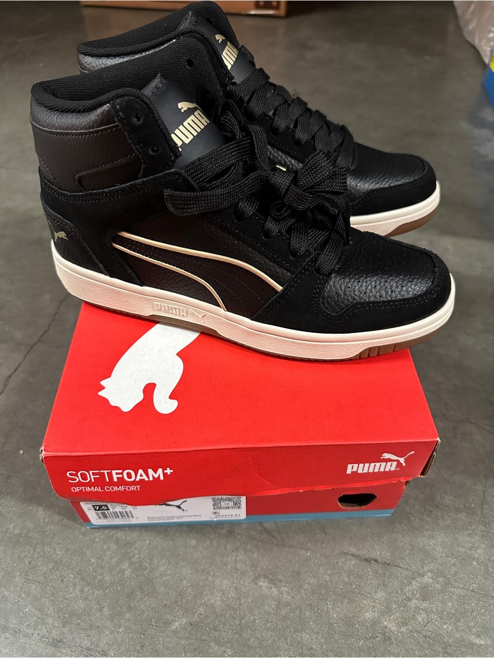 NWB: Puma Black High-Top Sneakers with Cream Accent WMS size 7.5